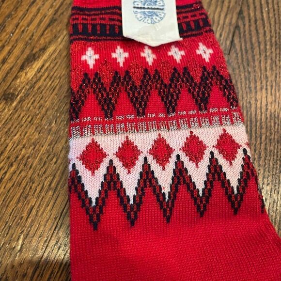 NWT Free People Red Metallic Crew Socks B-1290 - Picture 2 of 2